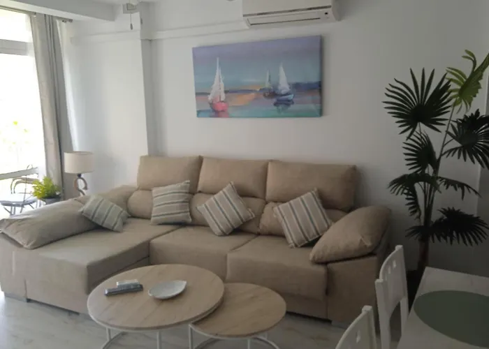 Pauli Playa פואנגירולה