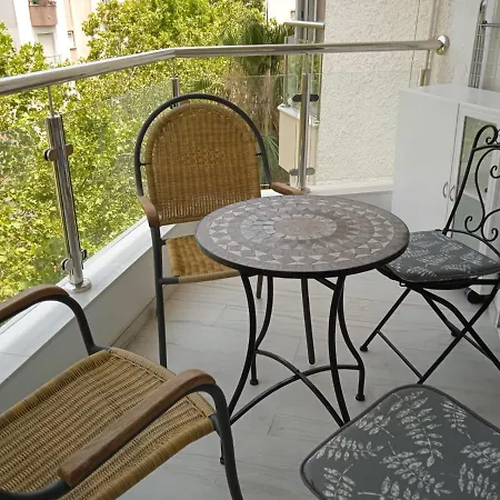 Pauli Playa Apartment *
